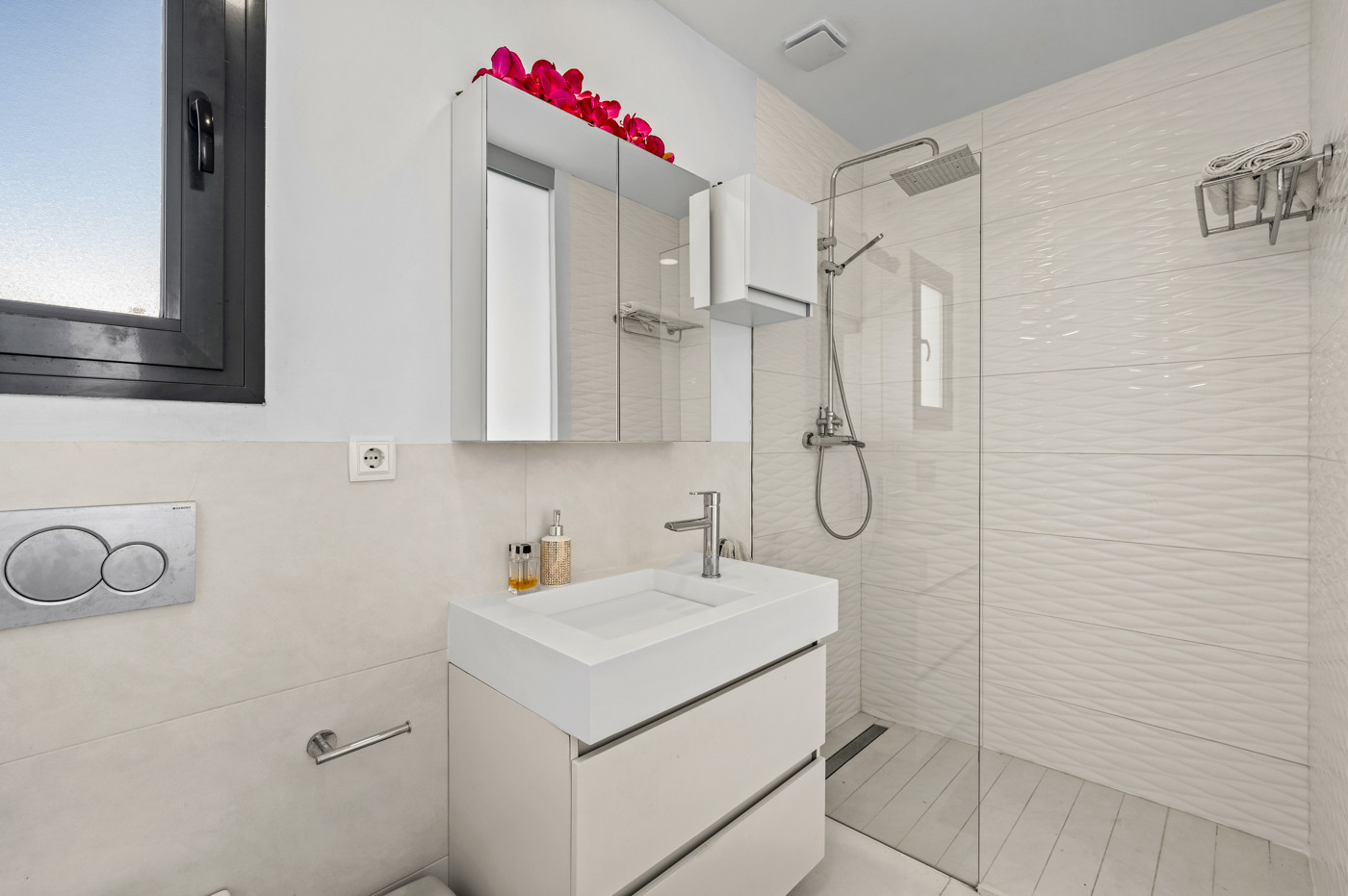 3 Bed, 2 Bath, HouseFor Sale, Torrevieja, Alicante 3 Bed, 2 Bath, HouseFor Sale, Torrevieja, Alicante