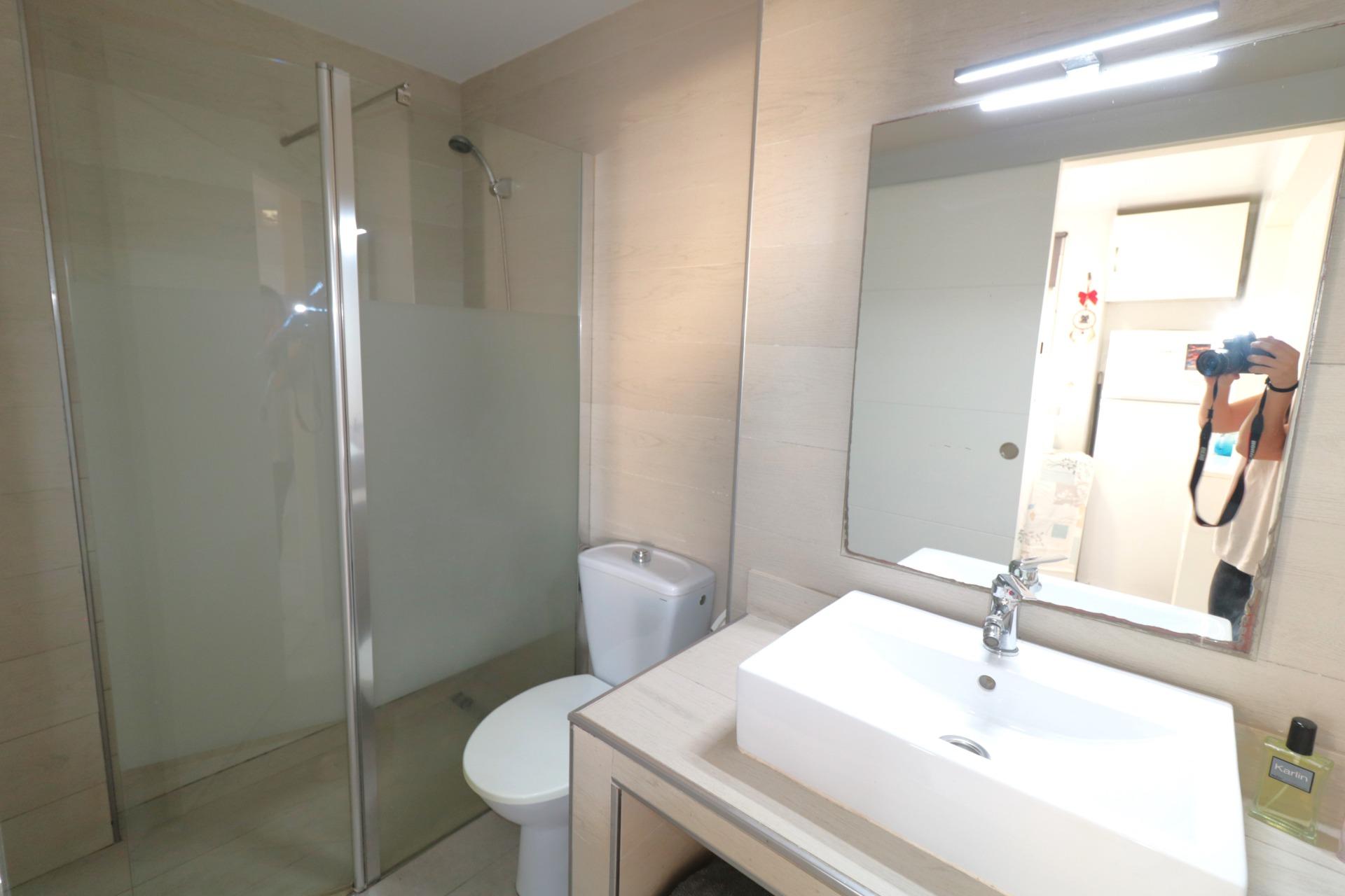 1 Bath, ApartmentFor Sale, Torrevieja, Alicante