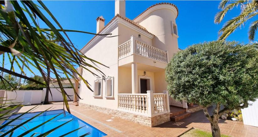 4 Bed, 4 Bath, HouseFor Sale, Cabo Roig, Alicante