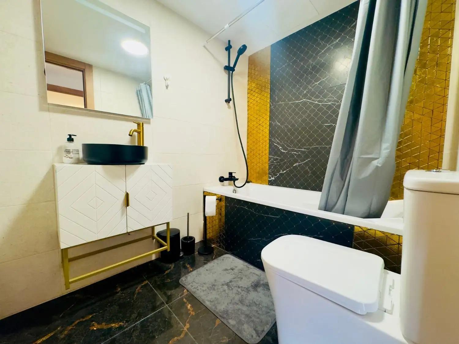 3 Bed, 2 Bath, ApartmentFor Sale, Torrevieja, Alicante 3 Bed, 2 Bath, ApartmentFor Sale, Torrevieja, Alicante