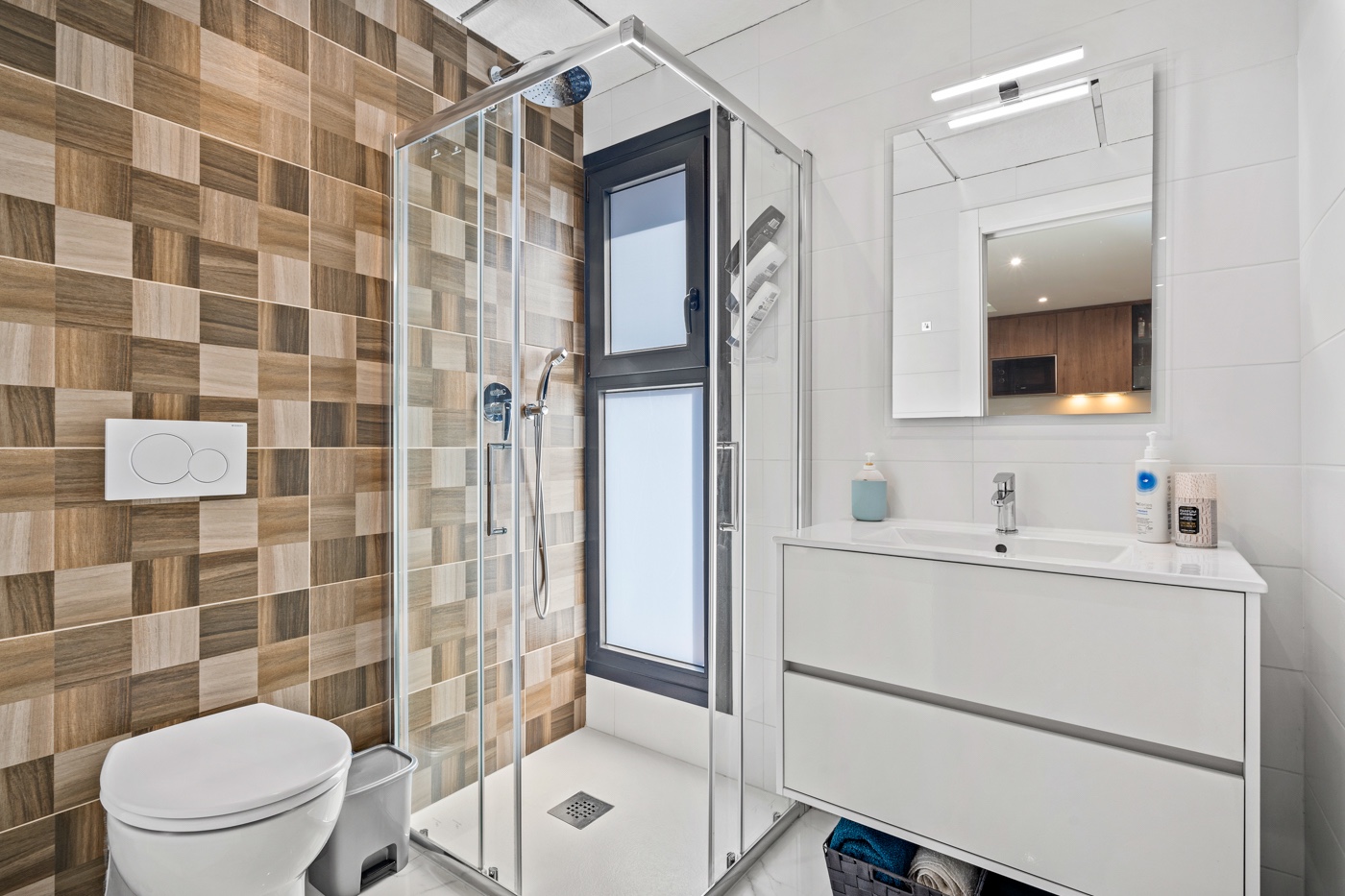 2 Bed, 2 Bath, ApartmentFor Sale, Guardamar Del Segura, Alicante 2 Bed, 2 Bath, ApartmentFor Sale, Guardamar Del Segura, Alicante