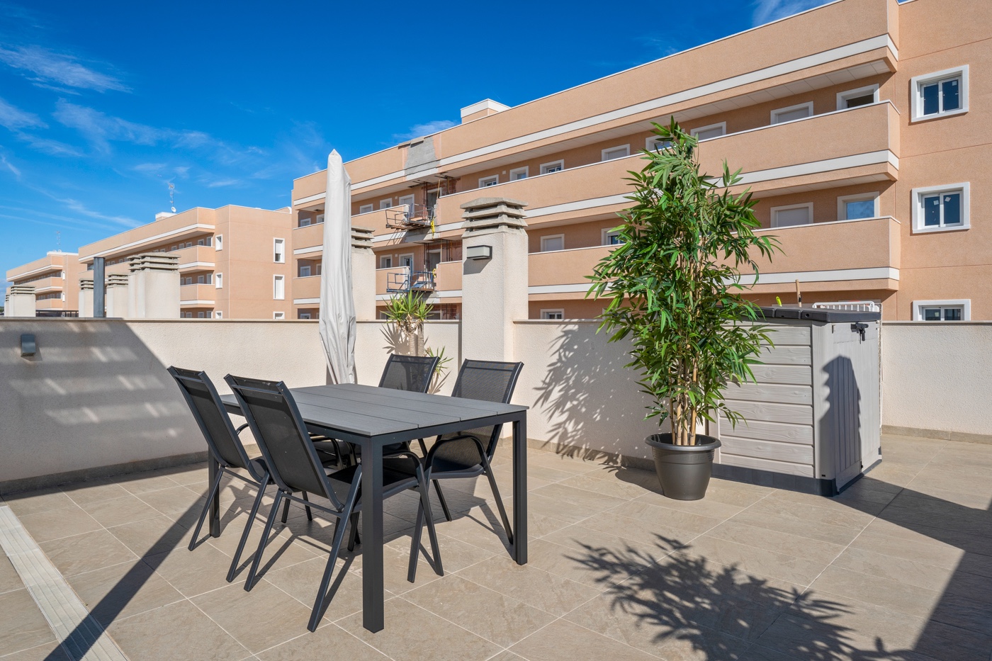 2 Bed, 2 Bath, ApartmentFor Sale, Guardamar Del Segura, Alicante 2 Bed, 2 Bath, ApartmentFor Sale, Guardamar Del Segura, Alicante