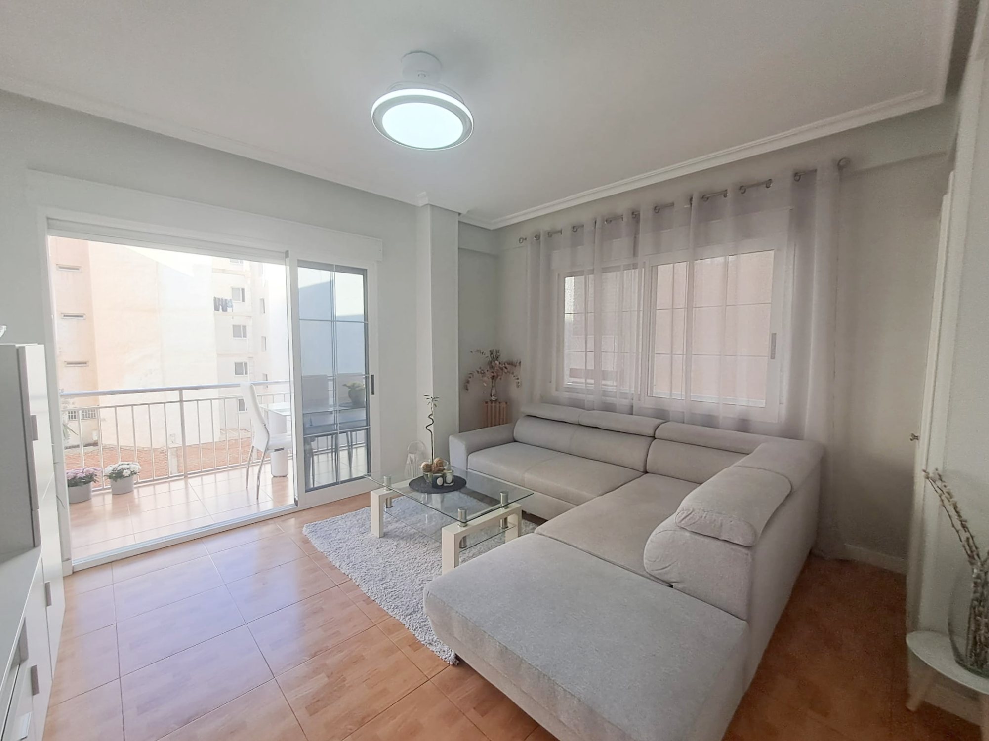 3 Bed, 2 Bath, ApartmentFor Sale, Torrevieja, Alicante 3 Bed, 2 Bath, ApartmentFor Sale, Torrevieja, Alicante
