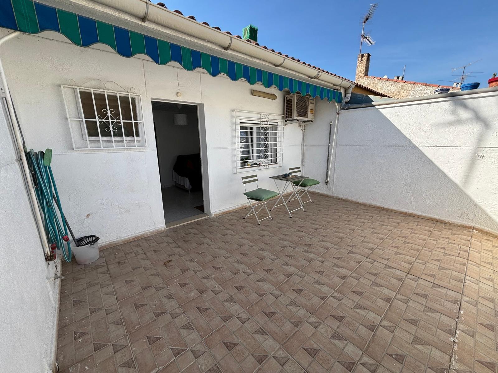 1 Bed, 1 Bath, HouseFor Sale, Torrevieja, Alicante