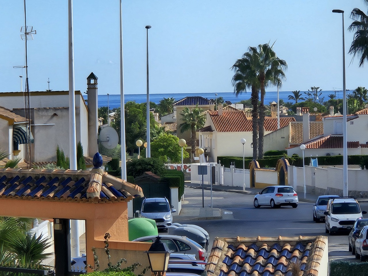 2 Bed, 2 Bath, HouseFor Sale, La Zenia, Alicante