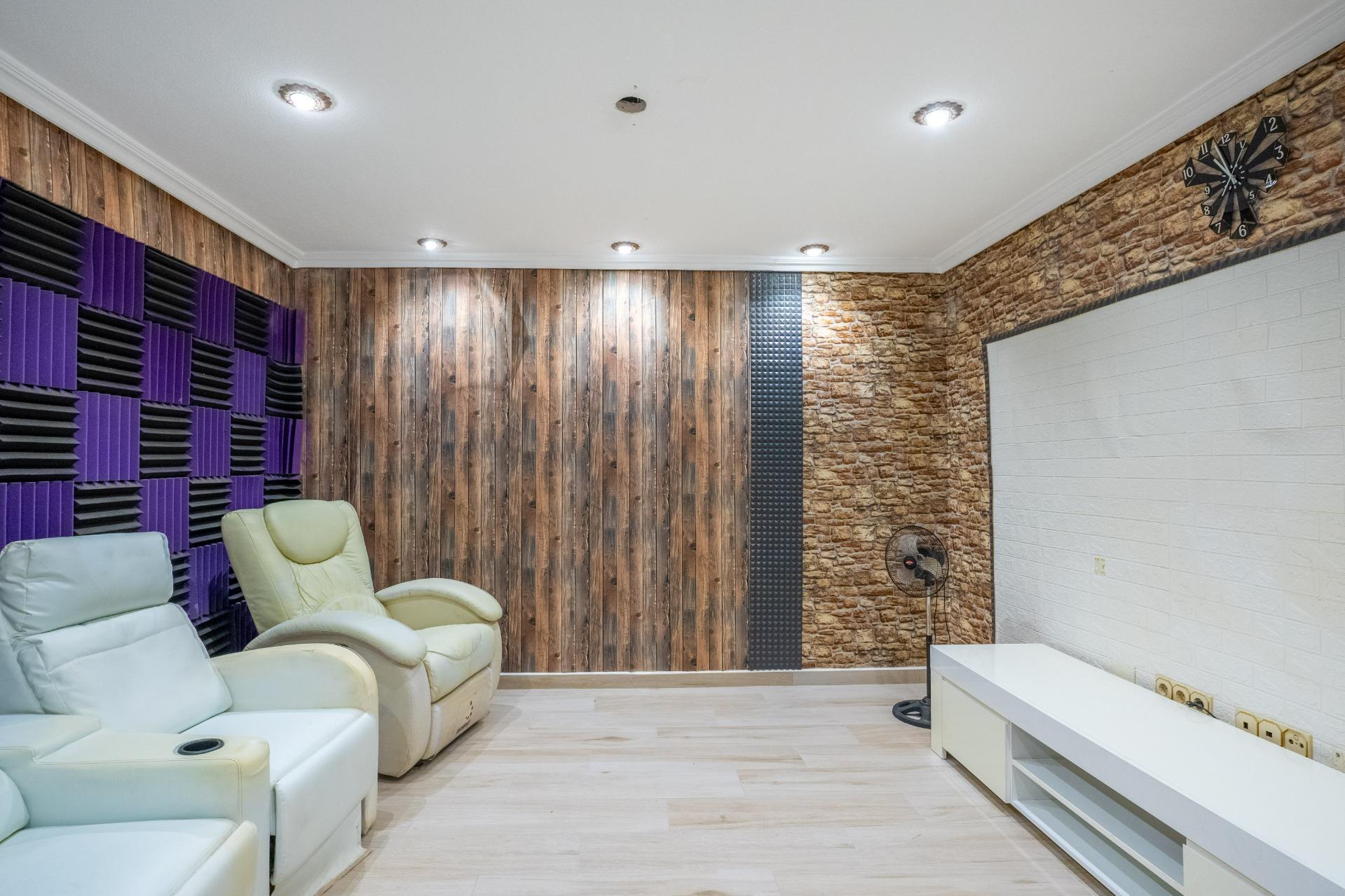 6 Bed, 3 Bath, HouseFor Sale, Torrevieja, Alicante