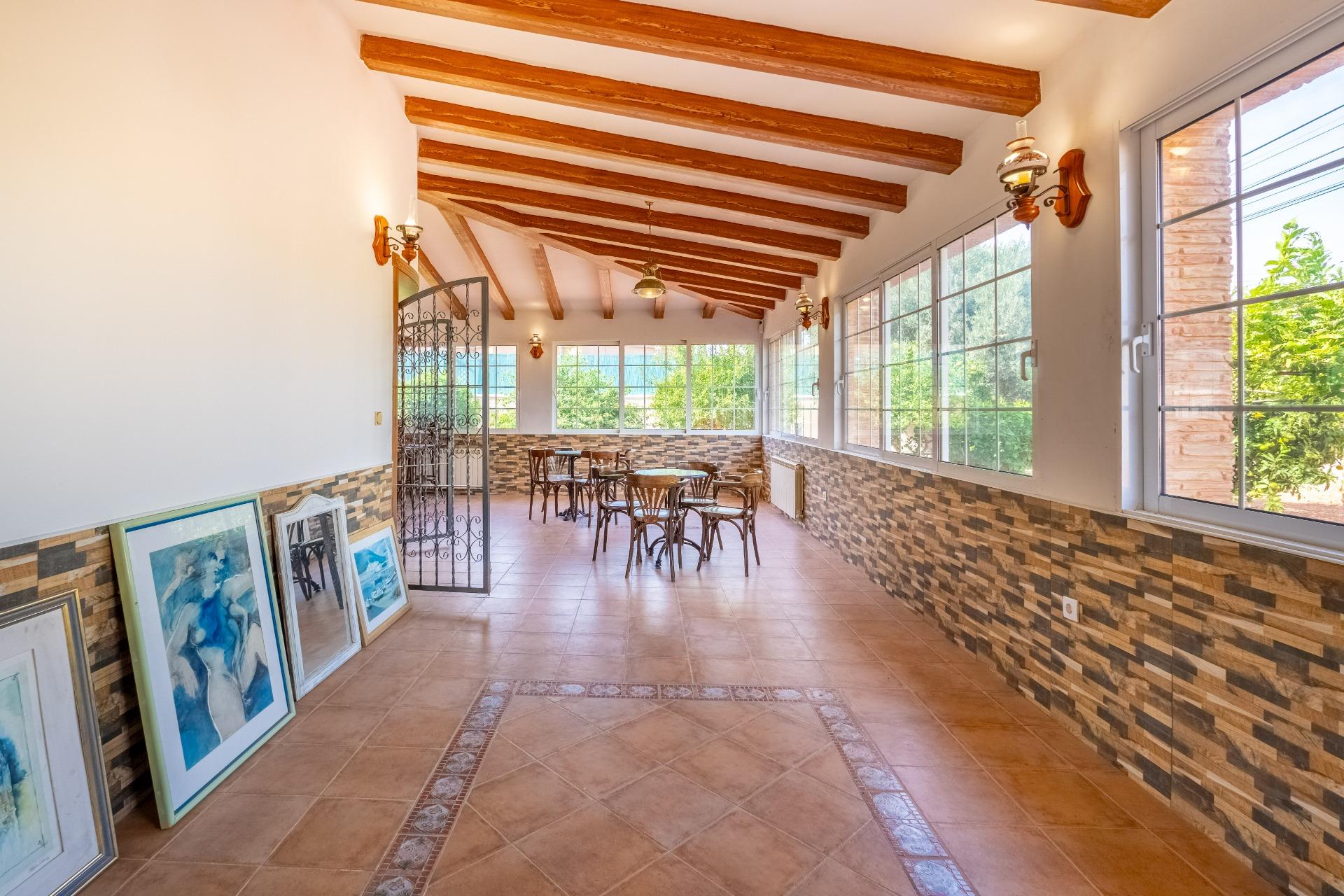 6 Bed, 3 Bath, HouseFor Sale, Torrevieja, Alicante