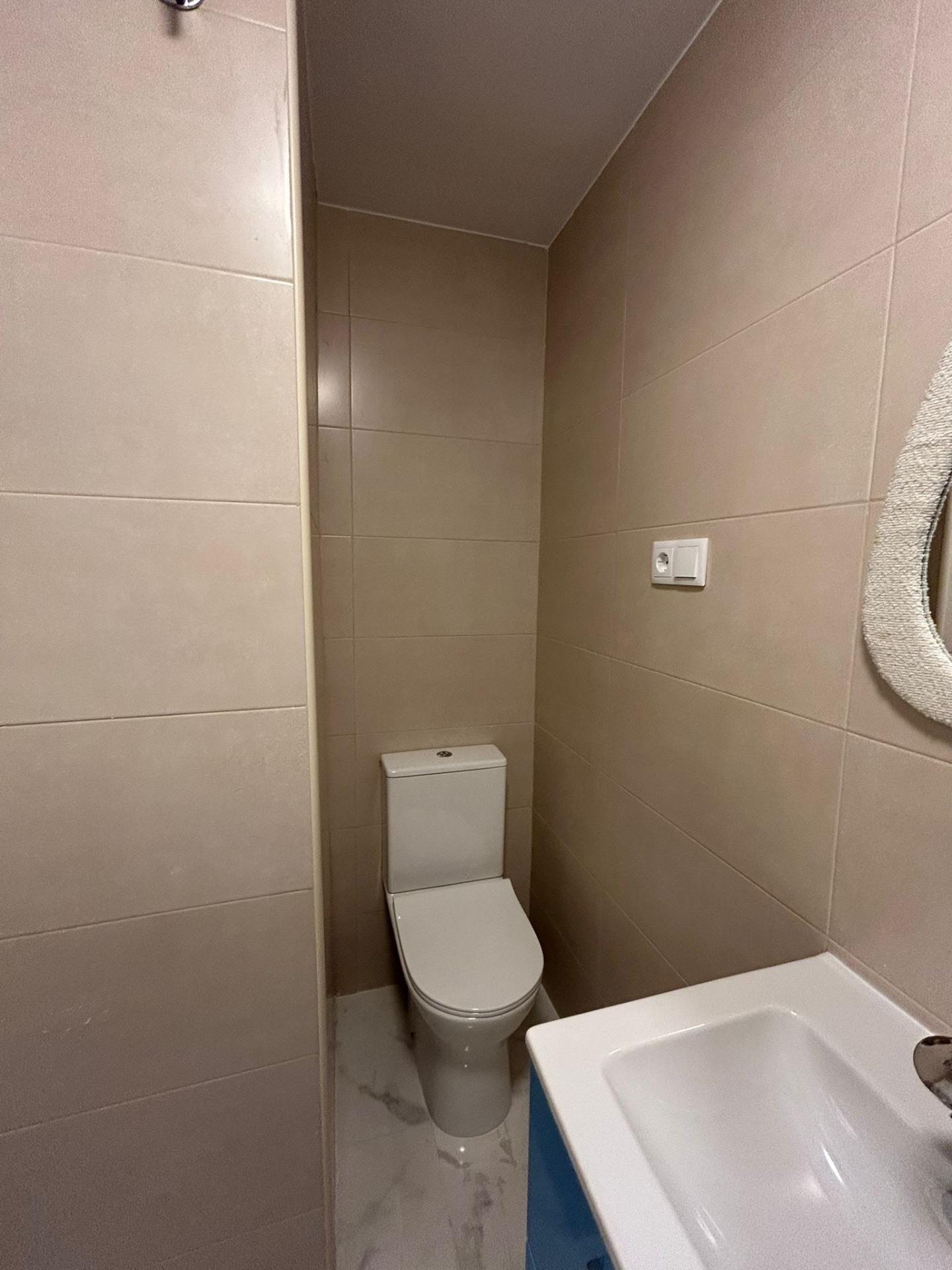 3 Bed, 2 Bath, ApartmentFor Sale, Torrevieja, Alicante 3 Bed, 2 Bath, ApartmentFor Sale, Torrevieja, Alicante