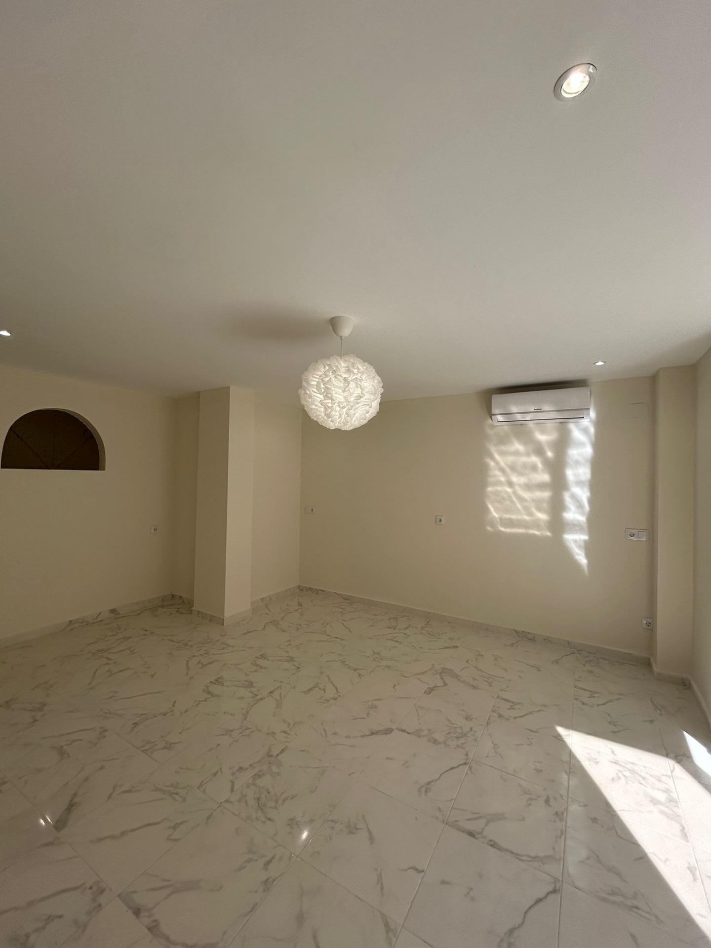 3 Bed, 2 Bath, ApartmentFor Sale, Torrevieja, Alicante 3 Bed, 2 Bath, ApartmentFor Sale, Torrevieja, Alicante