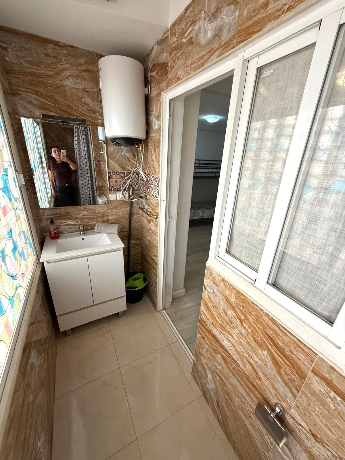 1 Bath, ApartmentFor Sale, Torrevieja, Alicante 1 Bath, ApartmentFor Sale, Torrevieja, Alicante