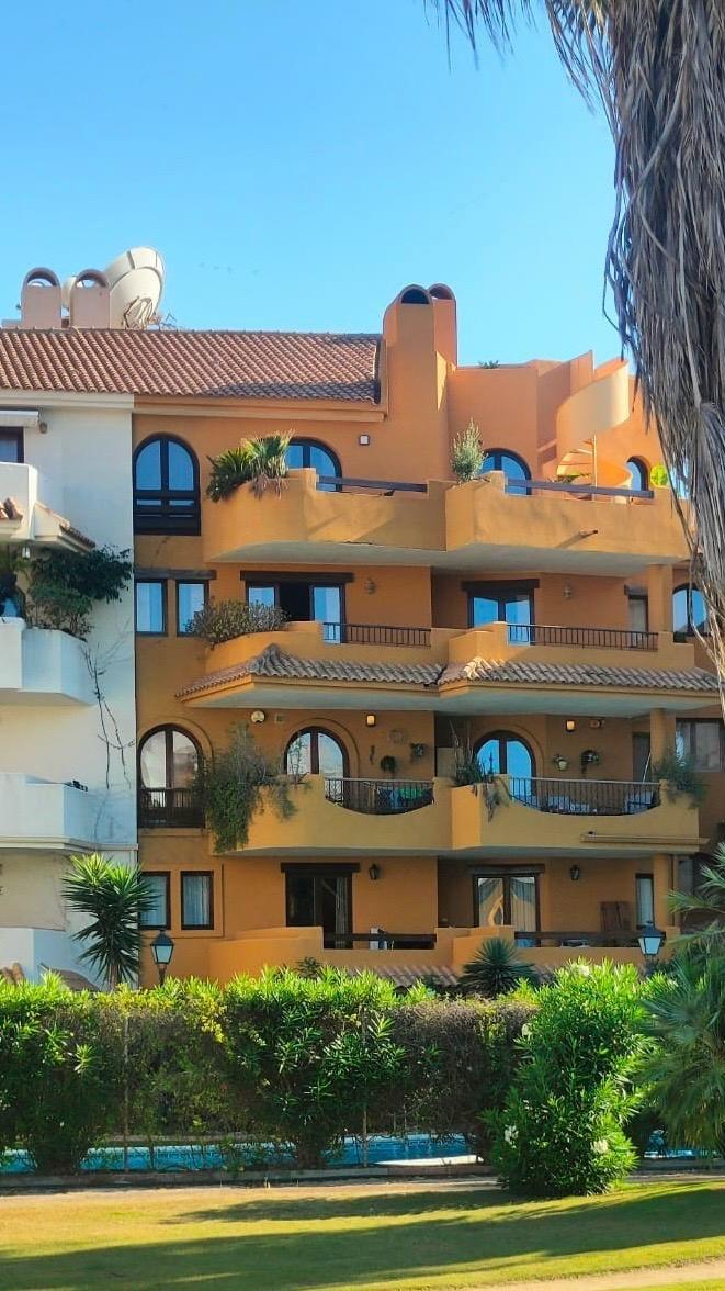 2 Bed, 2 Bath, ApartmentFor Sale, Torrevieja, Alicante