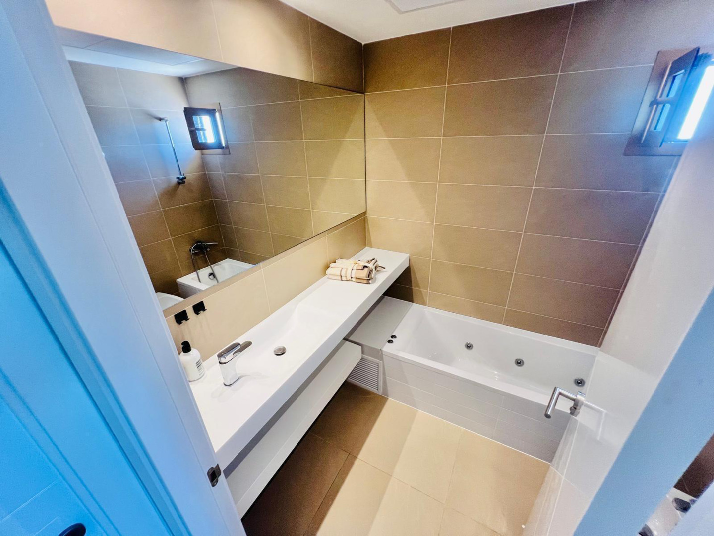 2 Bed, 2 Bath, ApartmentFor Sale, Benidorm, Alicante 2 Bed, 2 Bath, ApartmentFor Sale, Benidorm, Alicante