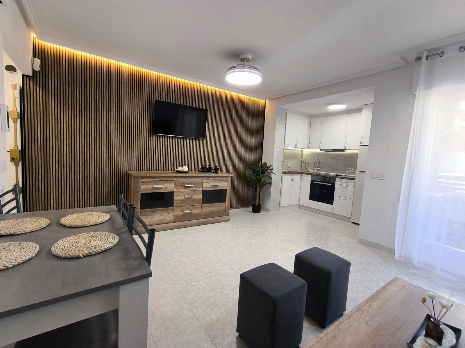 1 Bed, 1 Bath, ApartmentFor Sale, Torrevieja, Alicante