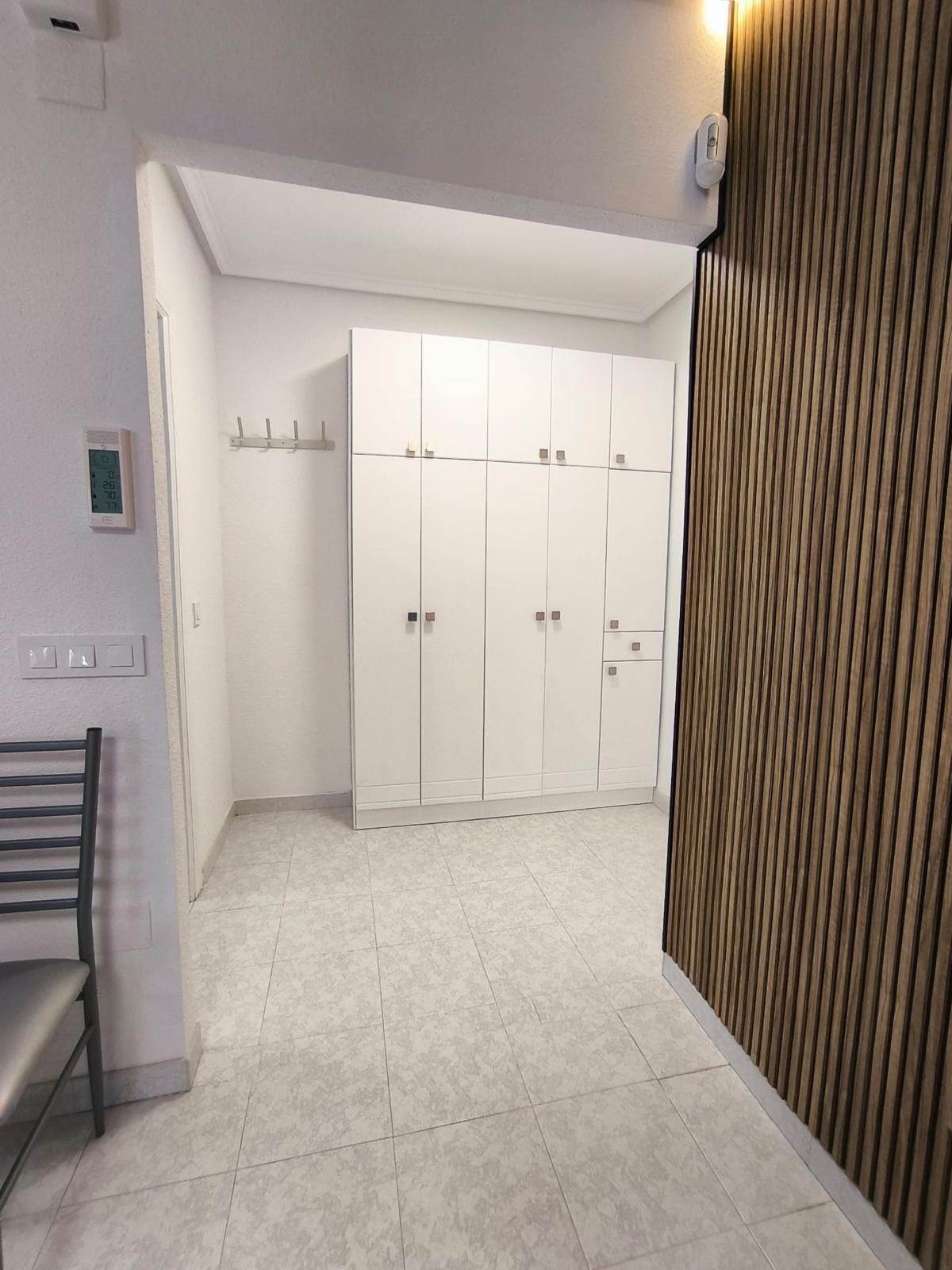 1 Bed, 1 Bath, ApartmentFor Sale, Torrevieja, Alicante