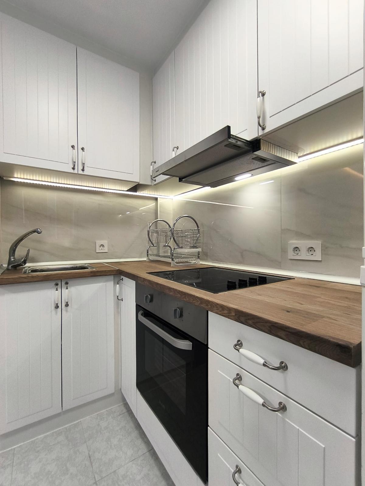 1 Bed, 1 Bath, ApartmentFor Sale, Torrevieja, Alicante