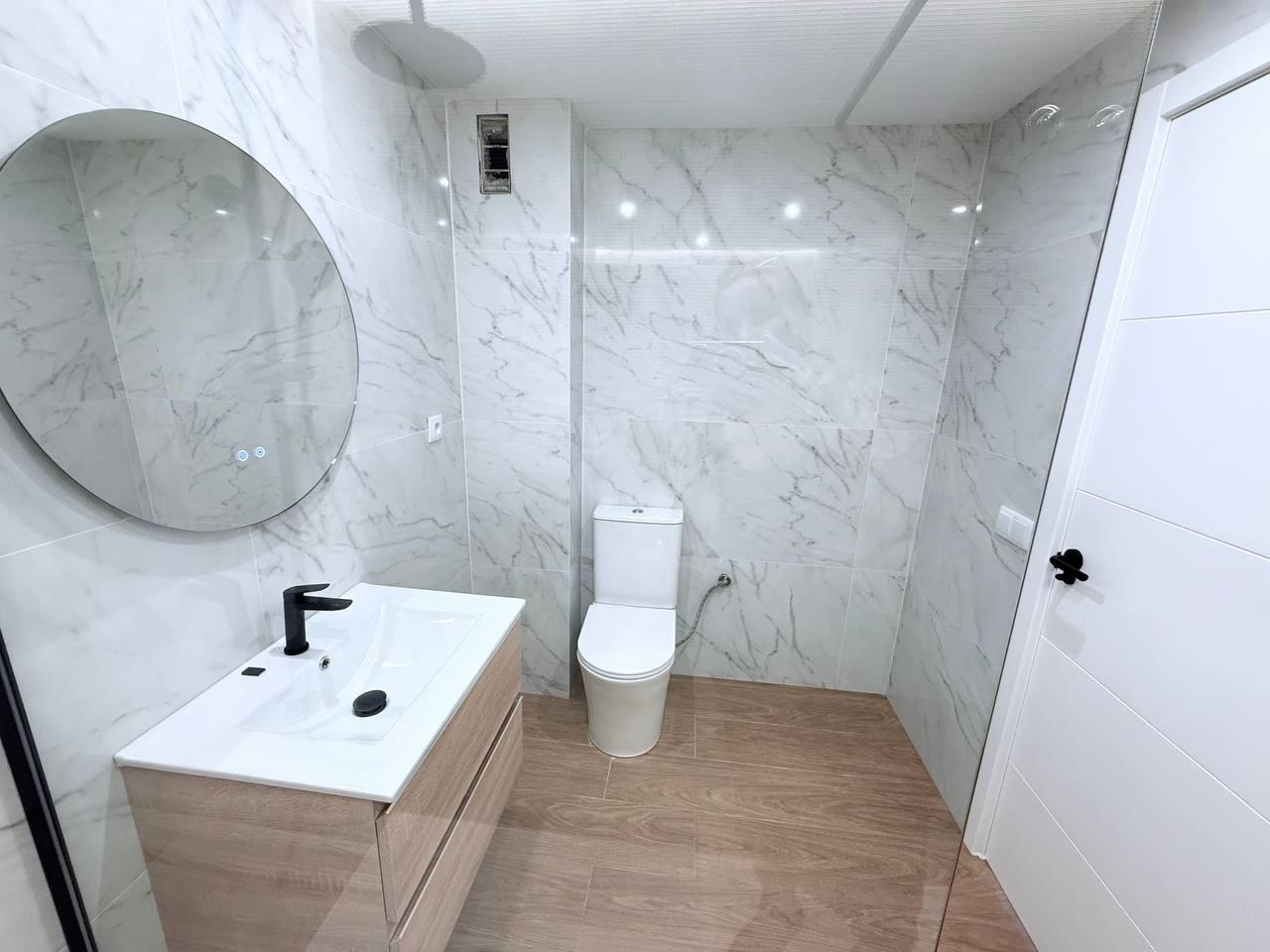 2 Bed, 2 Bath, HouseFor Sale, Torrevieja, Alicante