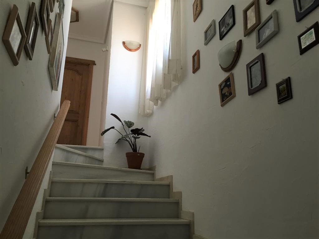 6 Bed, 3 Bath, HouseFor Sale, Torrevieja, Alicante