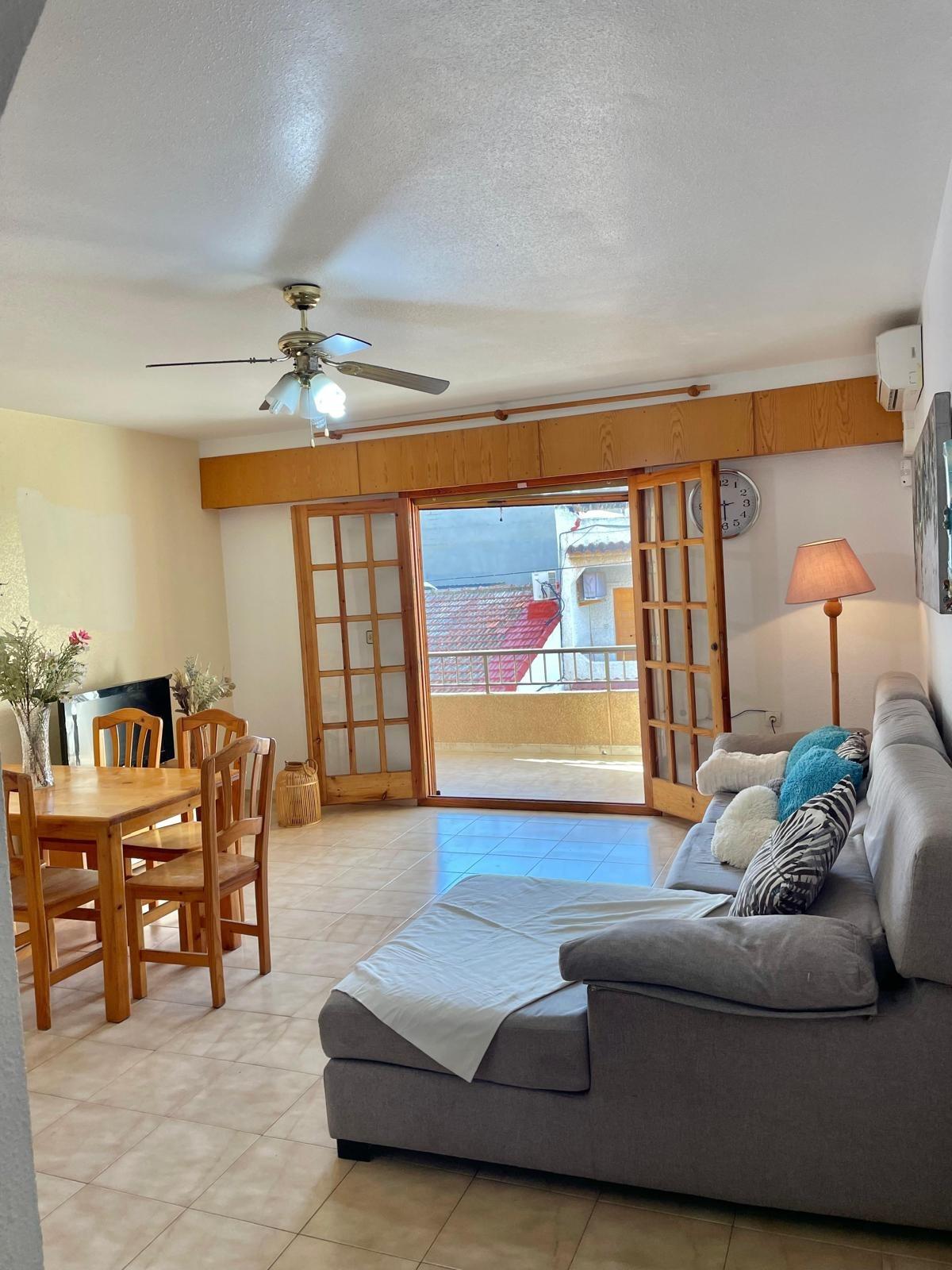 3 Bed, 1 Bath, ApartmentFor Sale, Torrevieja, Alicante