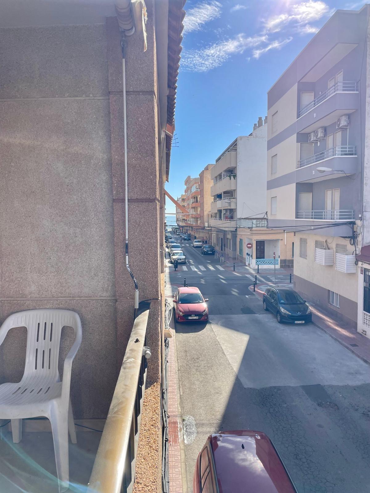 3 Bed, 1 Bath, ApartmentFor Sale, Torrevieja, Alicante