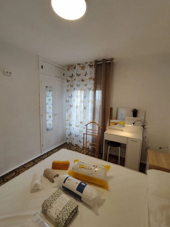 3 Bed, 1 Bath, ApartmentFor Sale, La Romana, Alicante