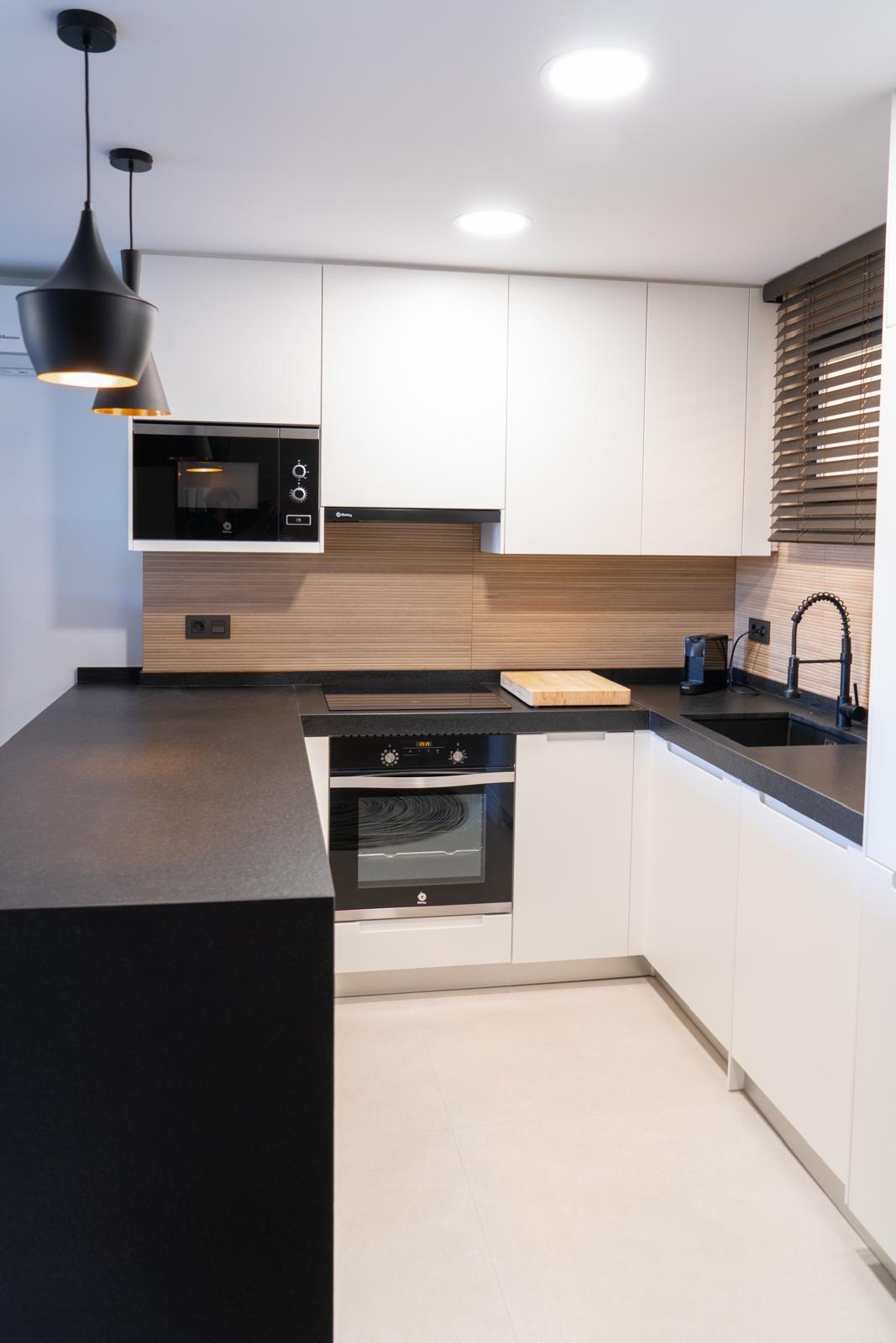 2 Bed, 2 Bath, ApartmentFor Sale, Torrevieja, Alicante