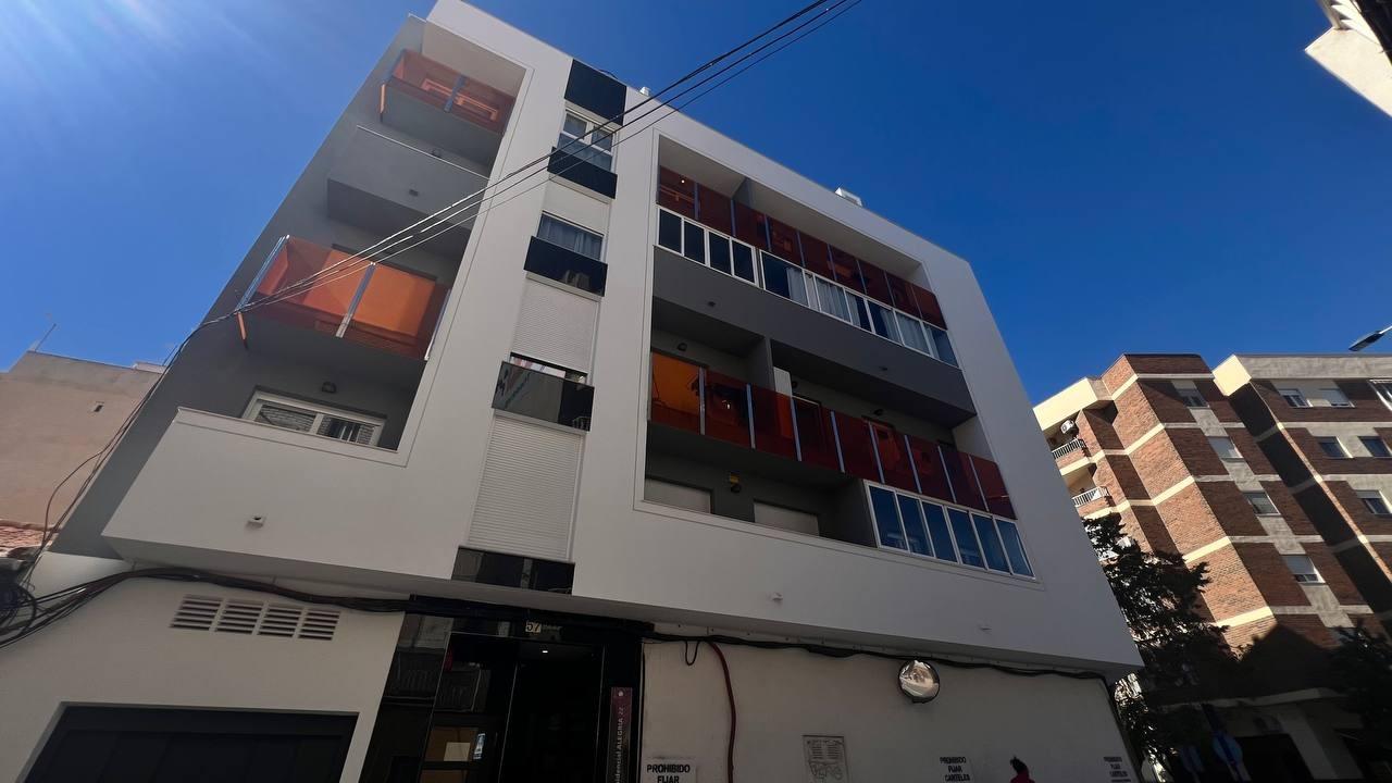 2 Bed, 1 Bath, ApartmentFor Sale, Torrevieja, Alicante