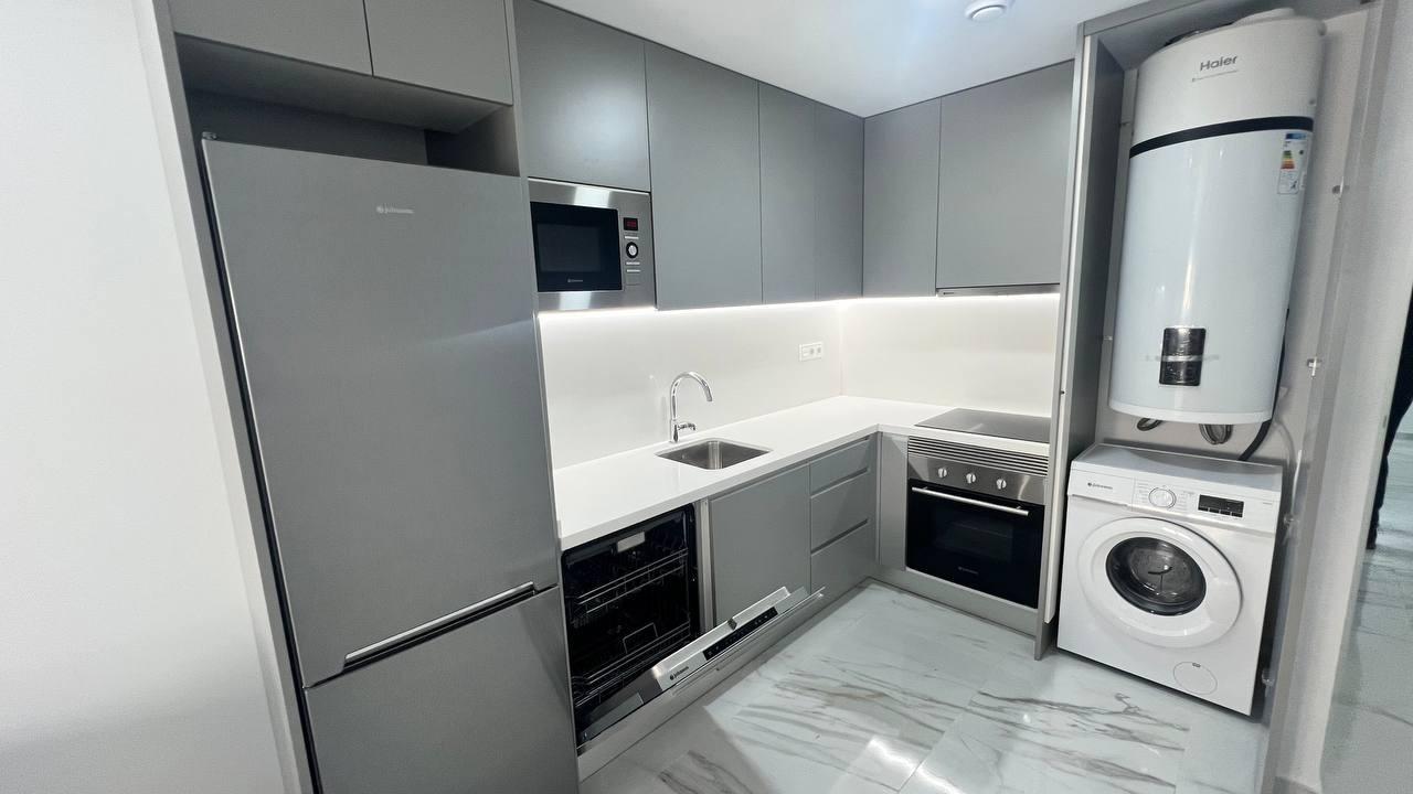 2 Bed, 1 Bath, ApartmentFor Sale, Torrevieja, Alicante