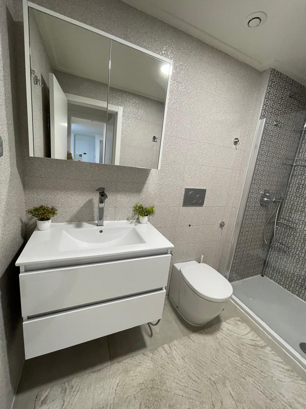 2 Bed, 2 Bath, HouseFor Sale, Torrevieja, Alicante