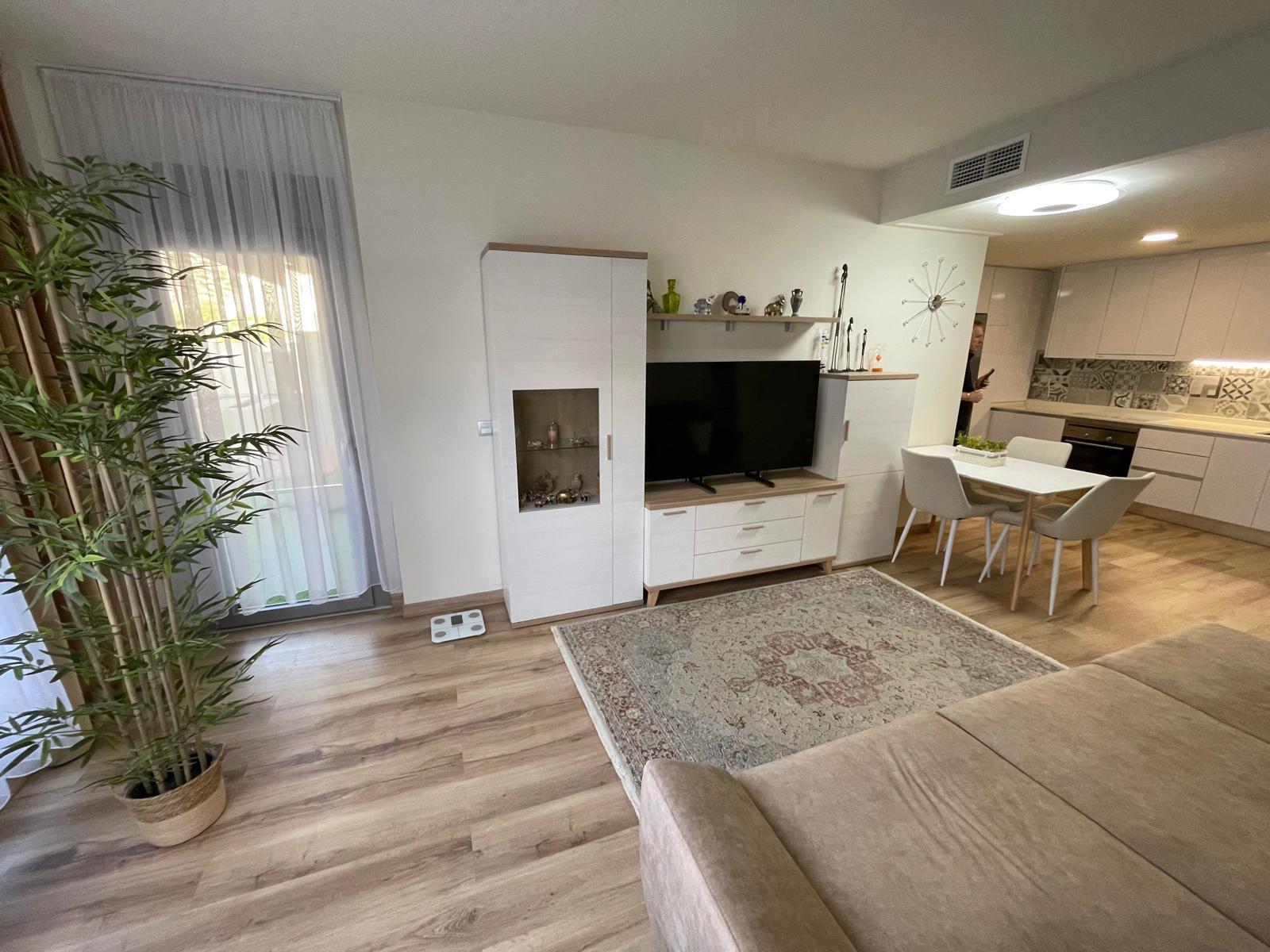 2 Bed, 2 Bath, HouseFor Sale, Torrevieja, Alicante