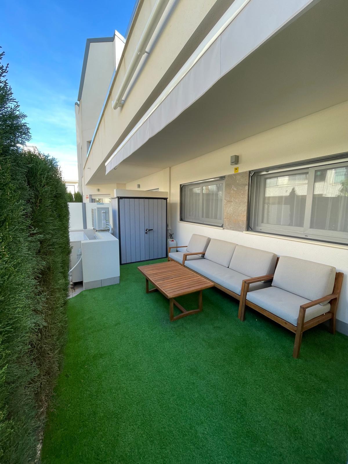 2 Bed, 2 Bath, HouseFor Sale, Torrevieja, Alicante