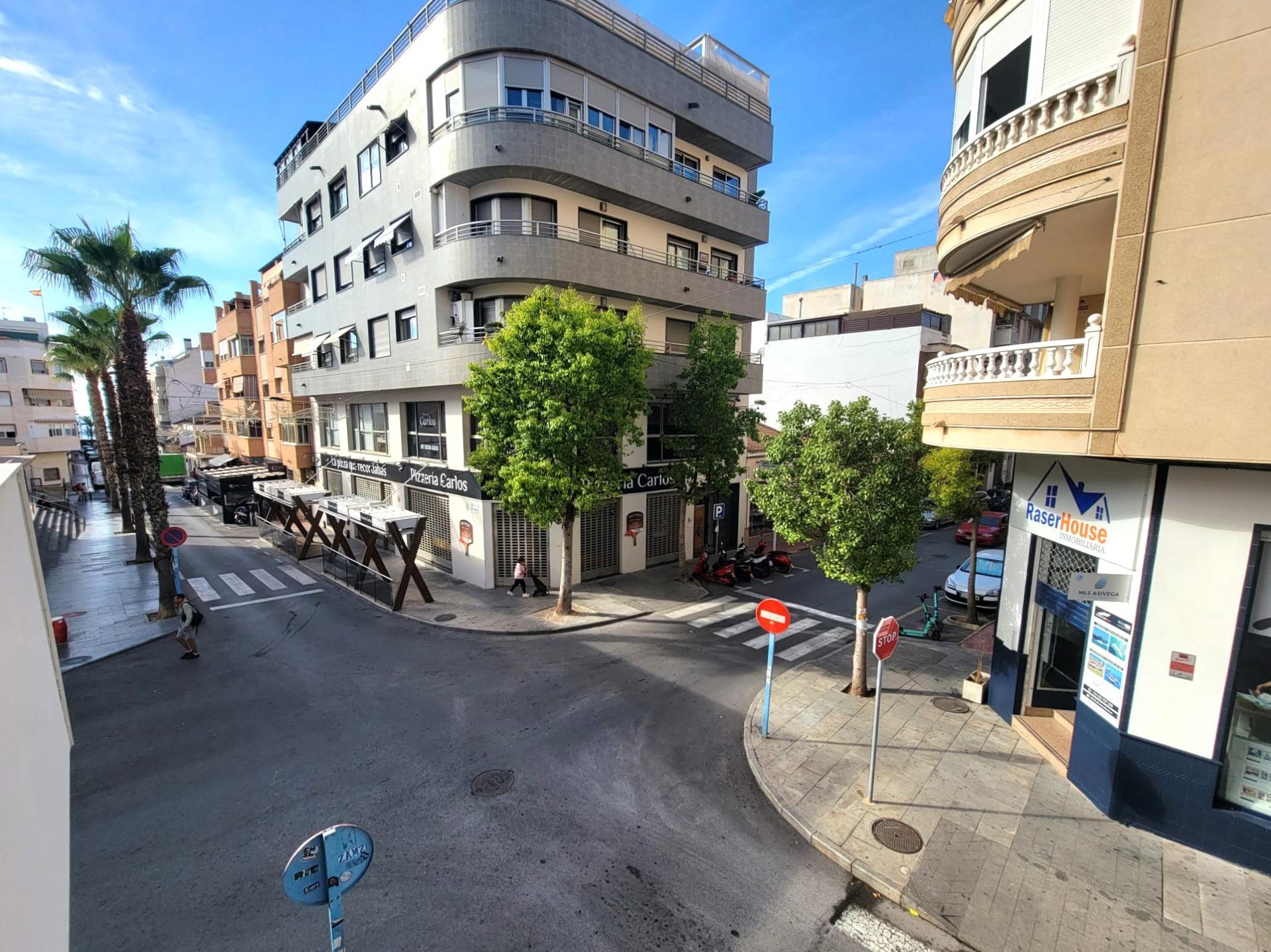 3 Bed, 3 Bath, ApartmentFor Sale, Torrevieja, Alicante