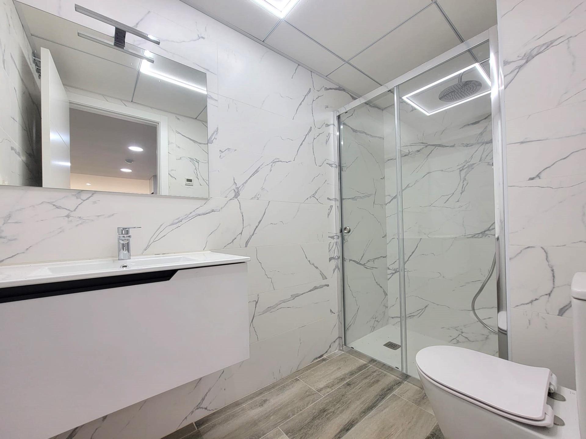 3 Bed, 3 Bath, ApartmentFor Sale, Torrevieja, Alicante