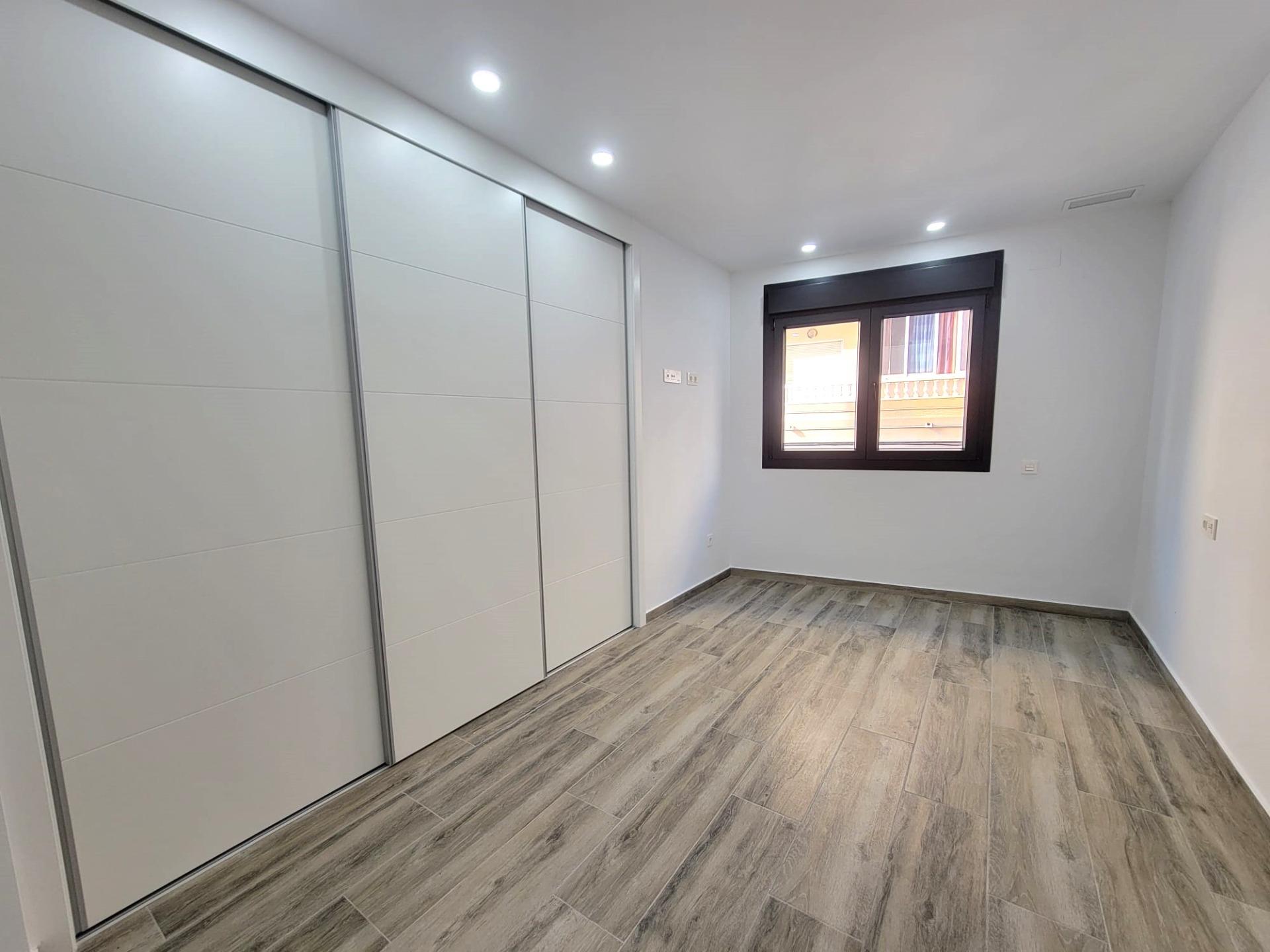 3 Bed, 3 Bath, ApartmentFor Sale, Torrevieja, Alicante