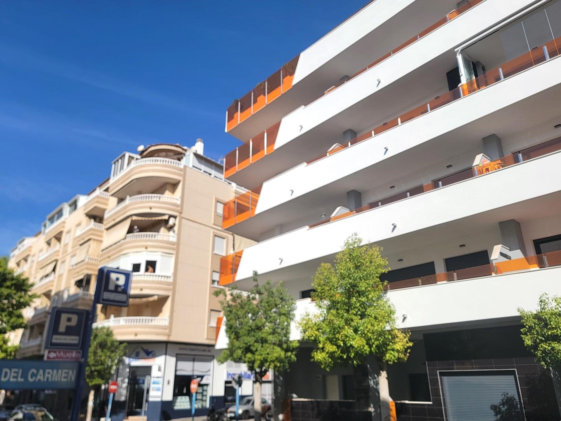 3 Bed, 3 Bath, ApartmentFor Sale, Torrevieja, Alicante