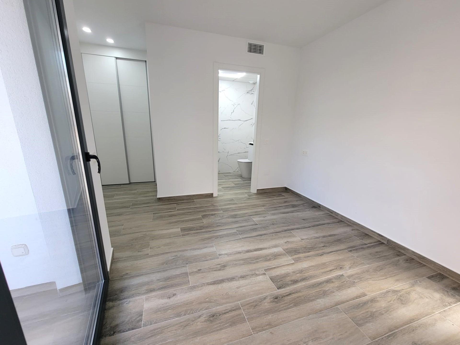 3 Bed, 3 Bath, ApartmentFor Sale, Torrevieja, Alicante