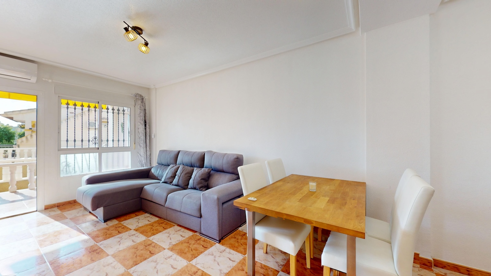 2 Bed, 1 Bath, HouseFor Sale, Orihuela, Alicante