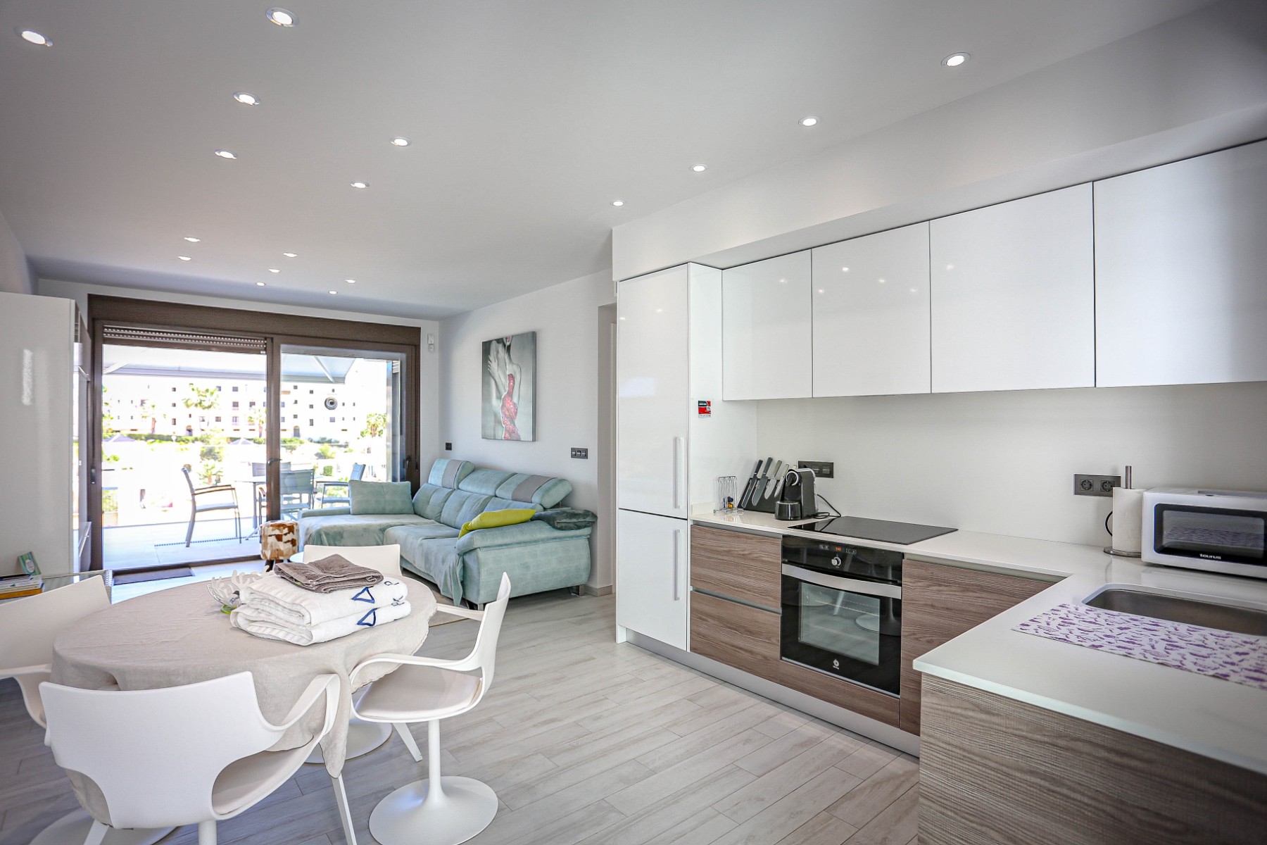 2 Bed, 2 Bath, ApartmentFor Sale, Orihuela Costa, Alicante