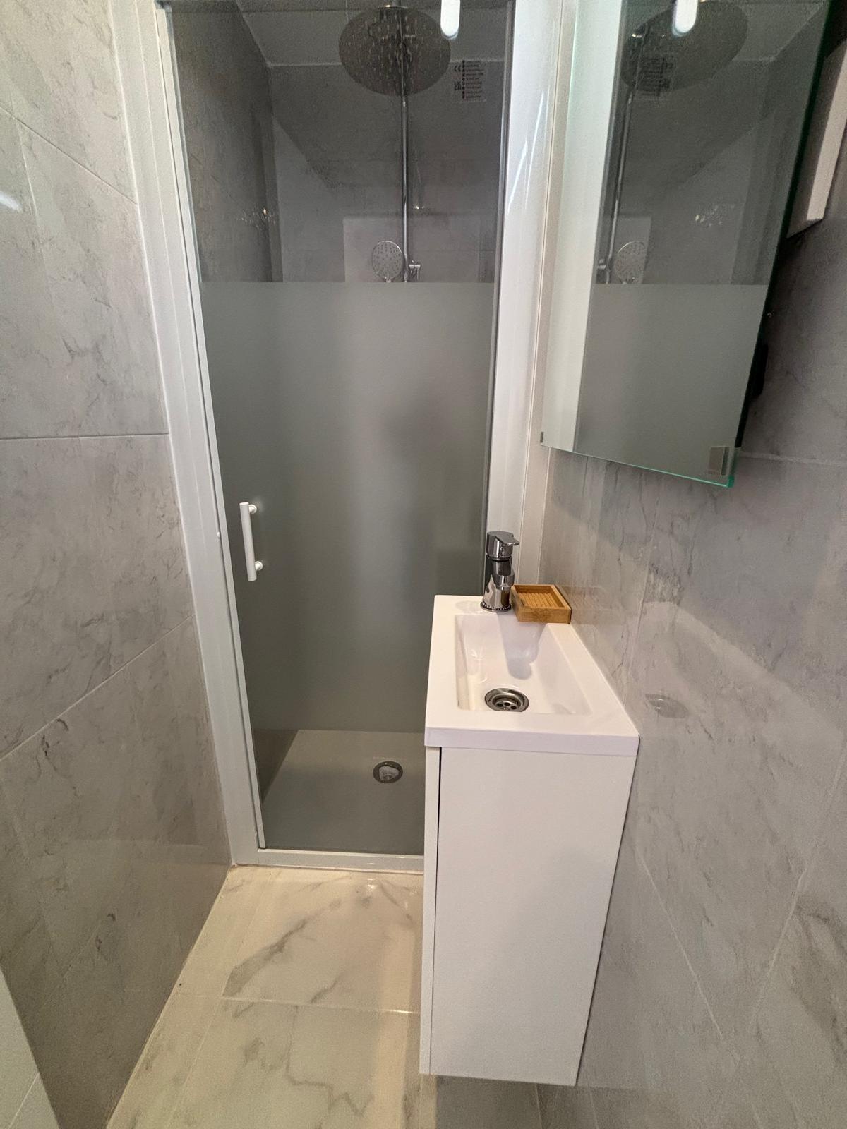 3 Bed, 3 Bath, ApartmentFor Sale, Torrevieja, Alicante