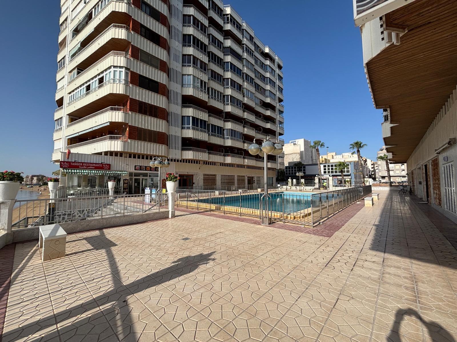 3 Bed, 3 Bath, ApartmentFor Sale, Torrevieja, Alicante