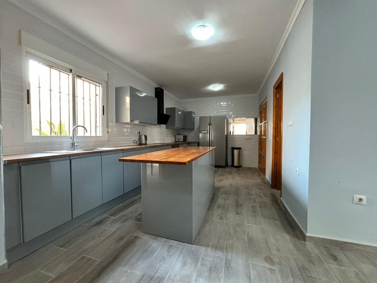 5 Bed, 3 Bath, HouseFor Sale, Cartagena, Murcia