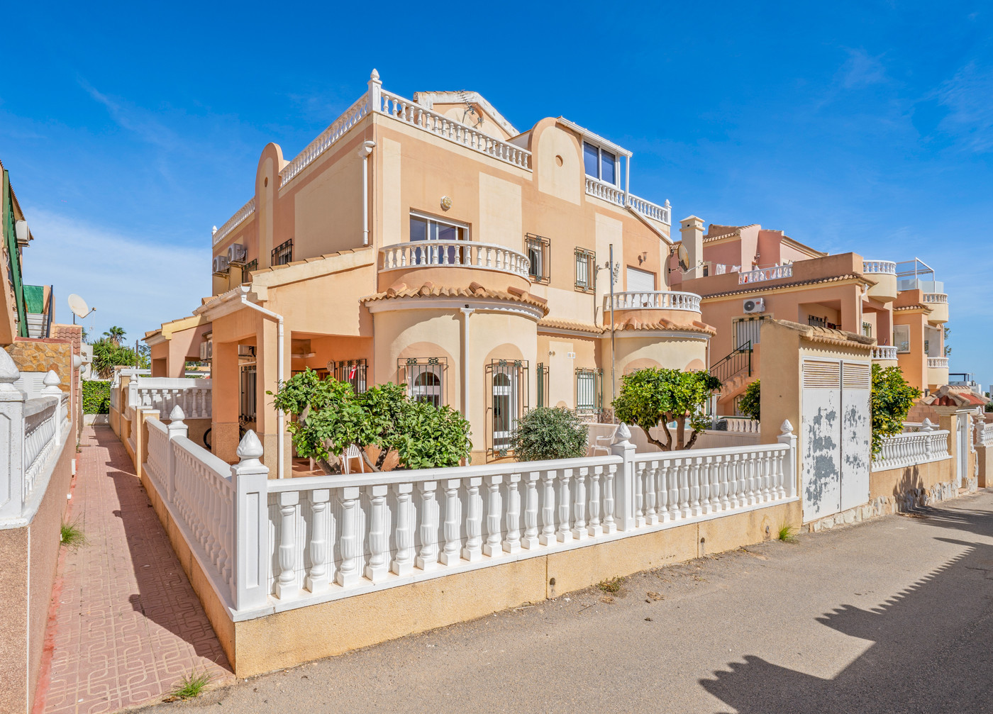 3 Bed, 1 Bath, HouseFor Sale, Orihuela Costa, Alicante