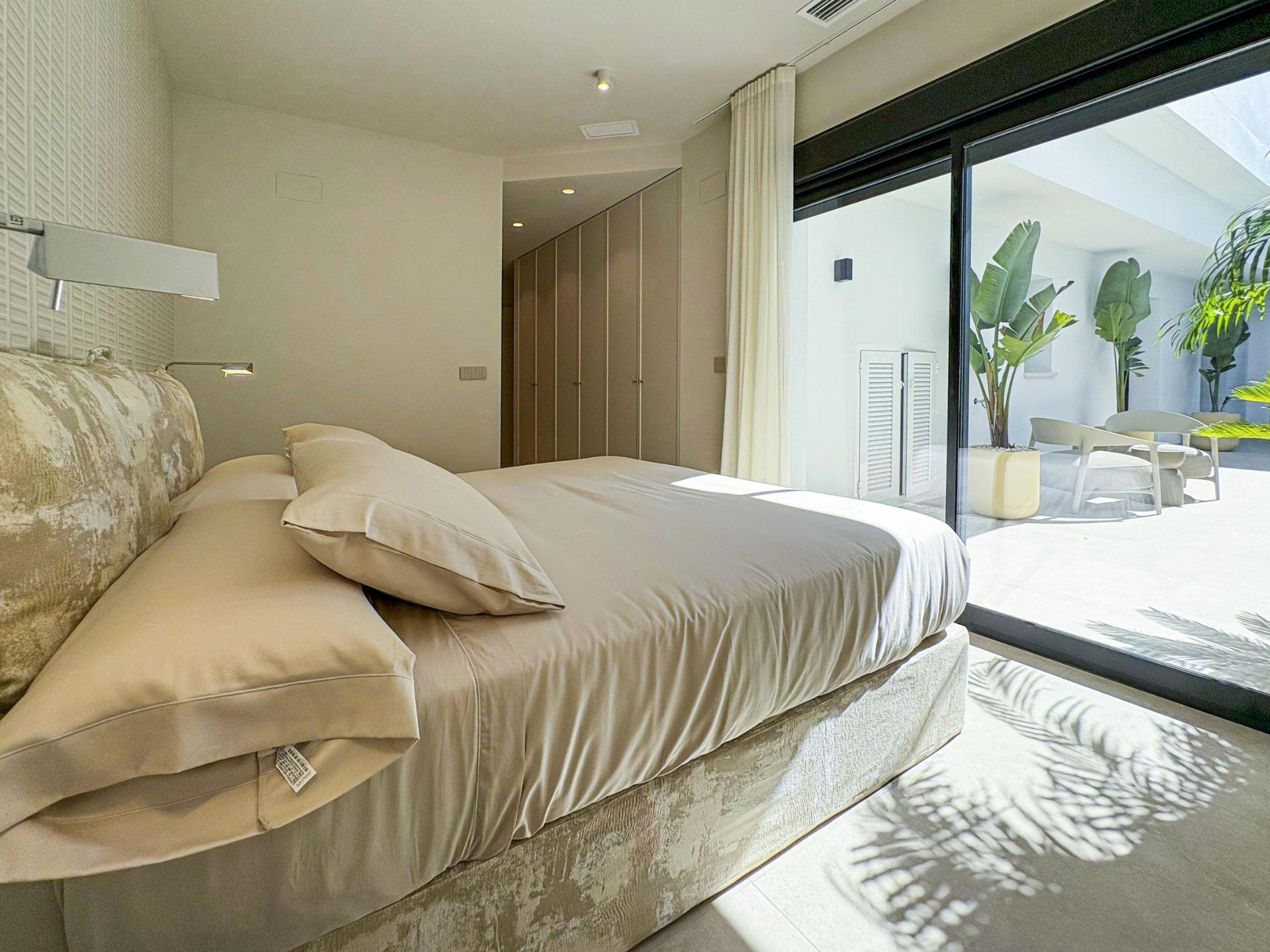 5 Bed, 3 Bath, HouseFor Sale, Rojales, Alicante