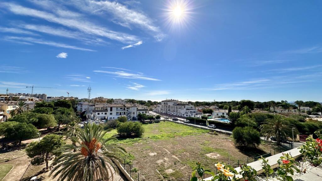 2 Bed, 2 Bath, ApartmentFor Sale, Torrevieja, Alicante