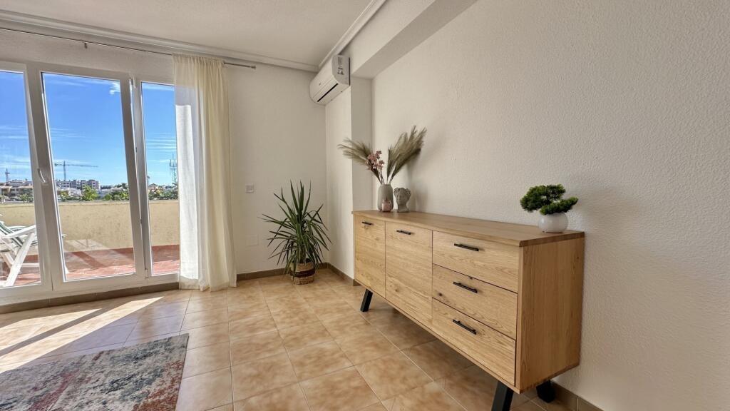 2 Bed, 2 Bath, ApartmentFor Sale, Torrevieja, Alicante