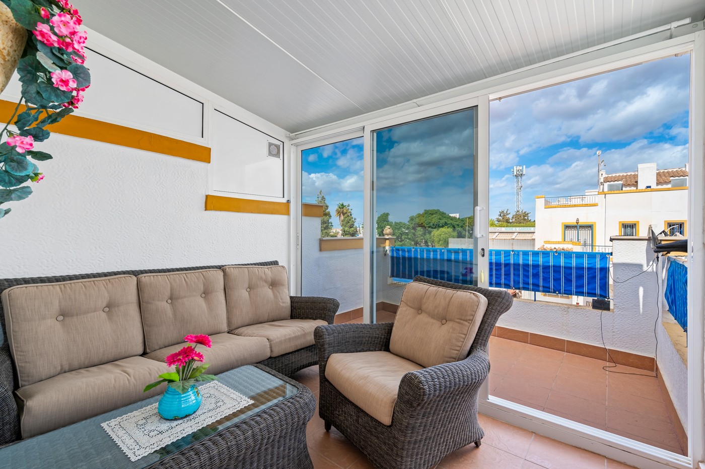 3 Bed, 2 Bath, HouseFor Sale, Torrevieja, Alicante