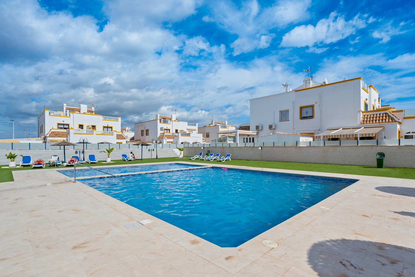 3 Bed, 2 Bath, HouseFor Sale, Torrevieja, Alicante
