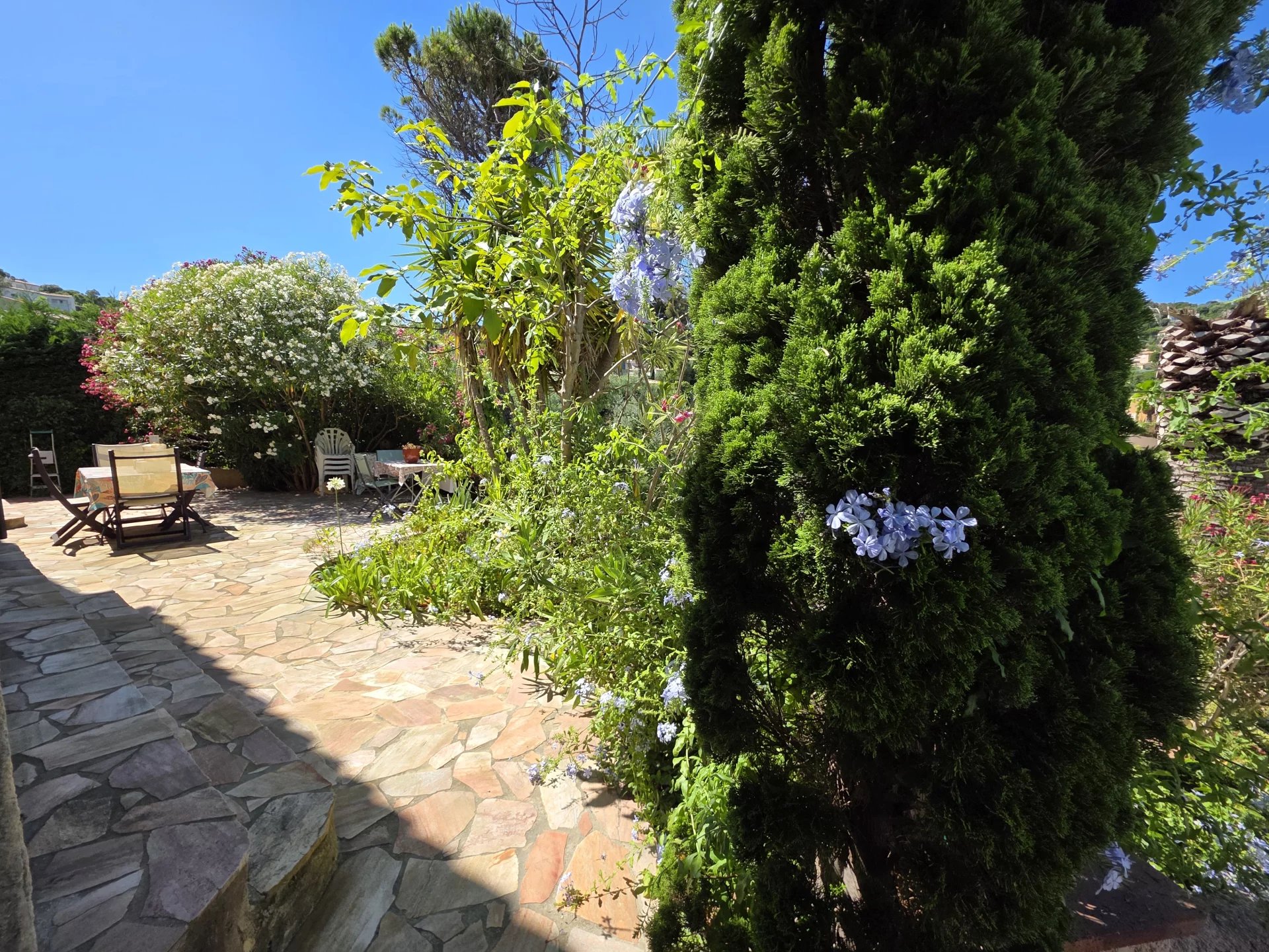 3 Bed, HouseFor Sale, Roquebrune-sur-Argens, Var