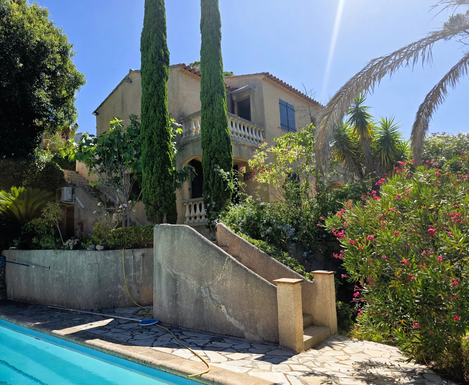 3 Bed, HouseFor Sale, Roquebrune-sur-Argens, Var