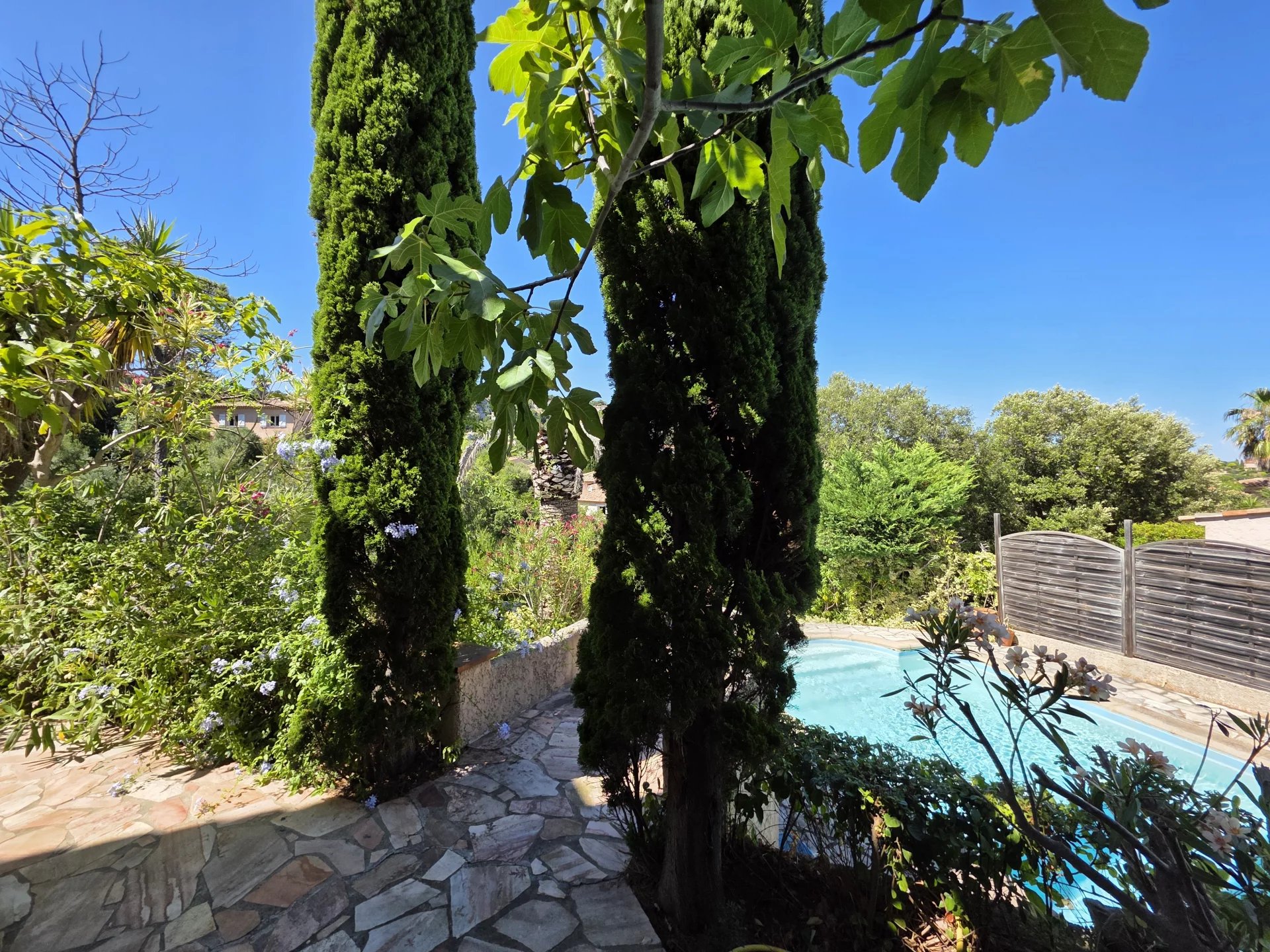 3 Bed, HouseFor Sale, Roquebrune-sur-Argens, Var