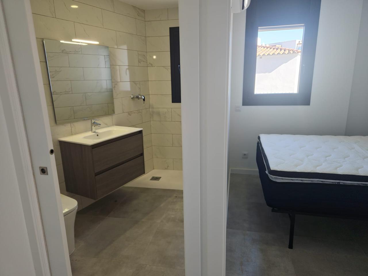 2 Bed, 1 Bath, ApartmentFor Sale, Roses, Girona, 17480